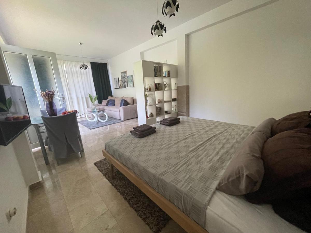 Villa Tamara With Garden And River View - Free Private Parking - Garage Mostar Exteriér fotografie