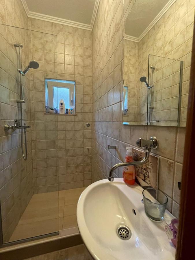 Villa Tamara With Garden And River View - Free Private Parking - Garage Mostar Exteriér fotografie