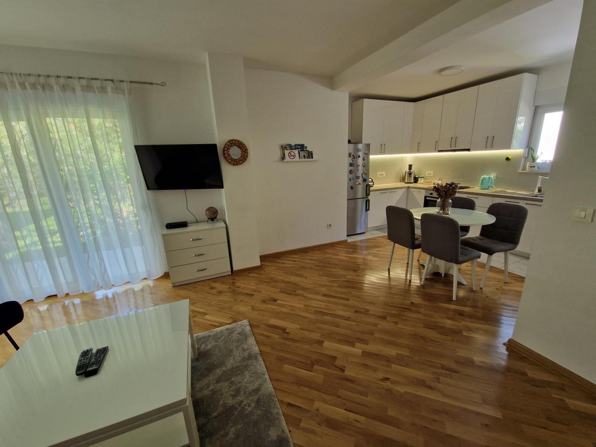 Villa Tamara With Garden And River View - Free Private Parking - Garage Mostar Exteriér fotografie